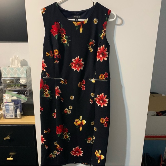 ENFOCUS Studio Floral Navy Blue Dress with Zipper detail. Size 14 - Picture 1 of 13